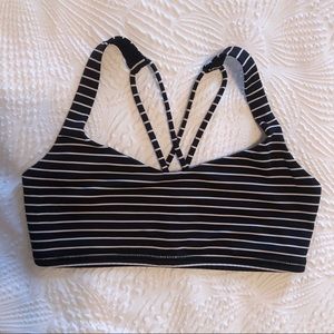 Lululemon Free To Be Parallel Stripe Black White 6